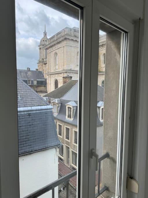 Apartament Le Tiki De Notre-Dame - Duplex Vue Cathedrale Boulogne-sur-Mer Zewnętrze zdjęcie